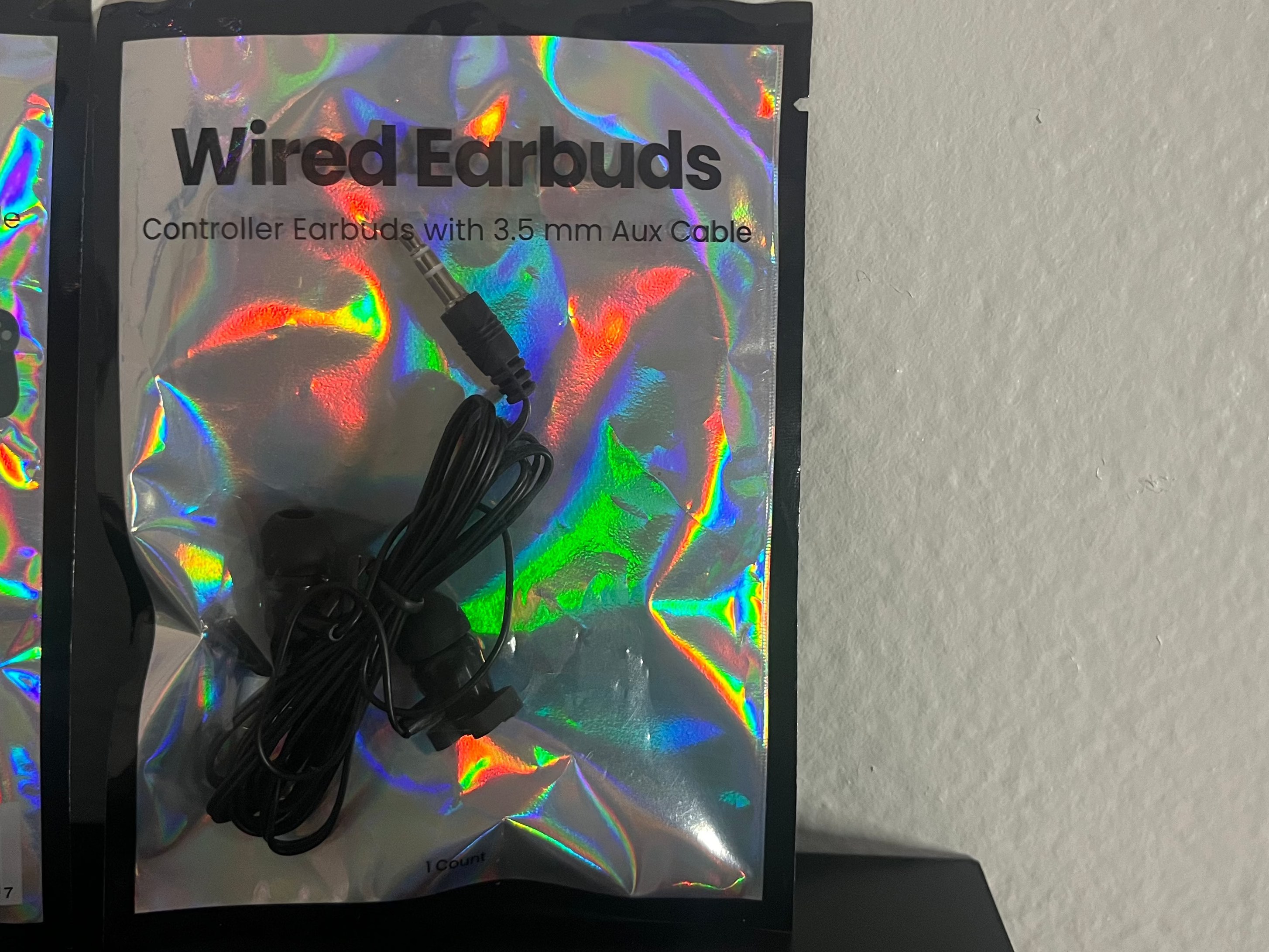Wired Earbuds/Controller Buds