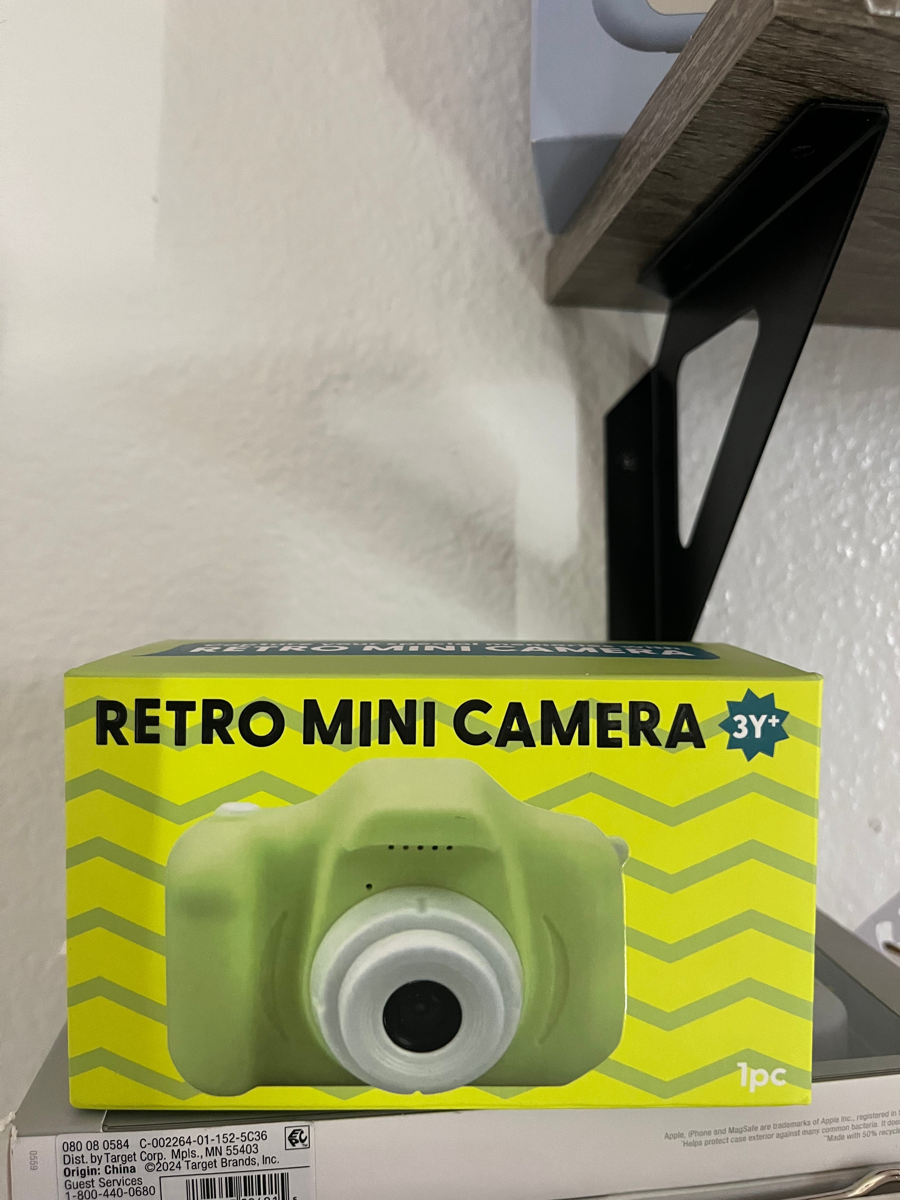 Retro Mini Camera
