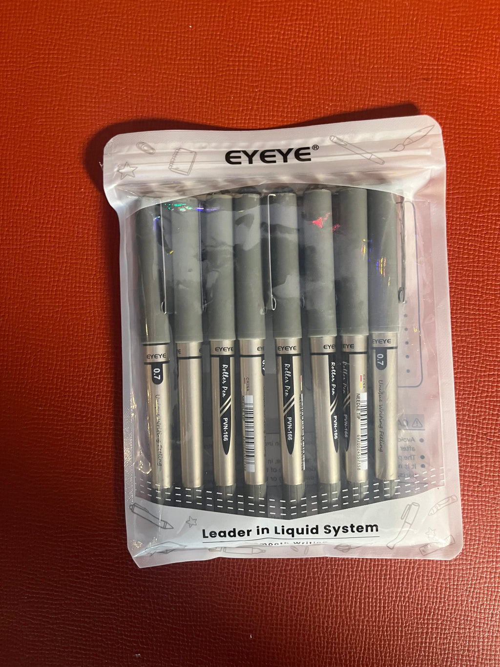 Eyeye liquid pens