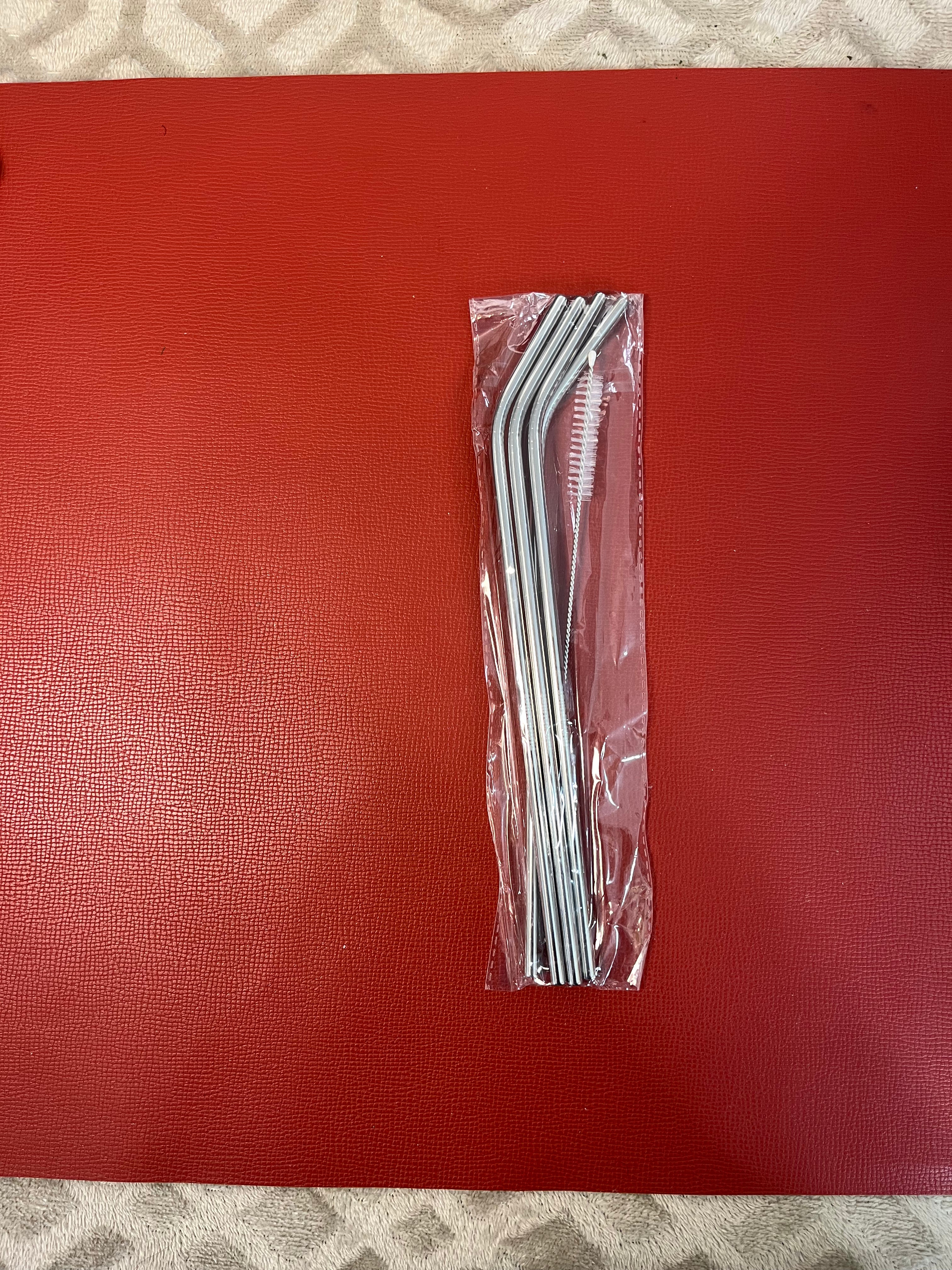 Metal straw set with scrub
