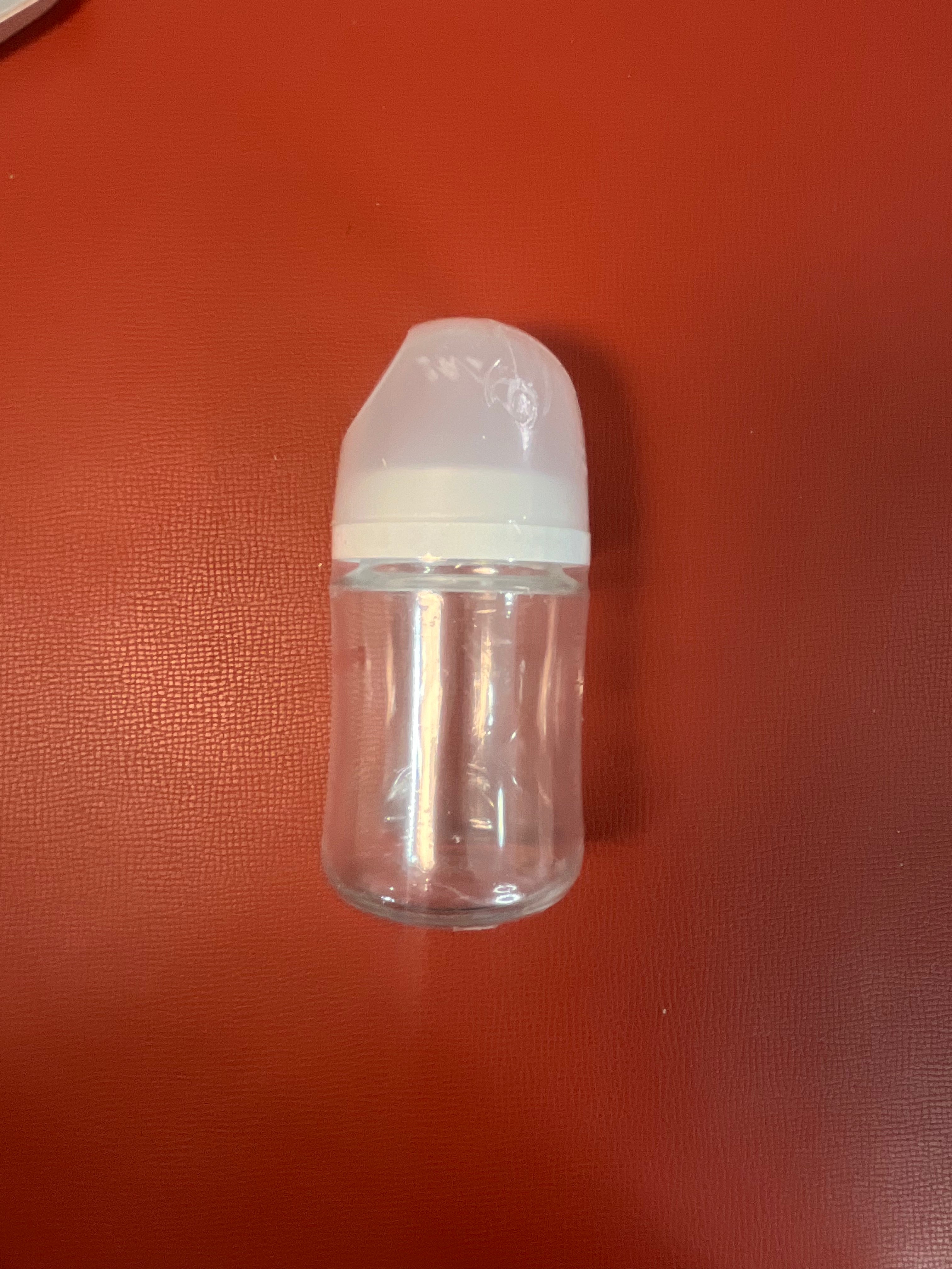 Baby bottle glass